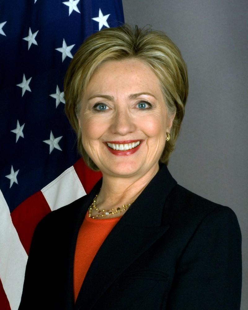 Hillary_Clinton_official_Secretary_of_State_portrait_crop