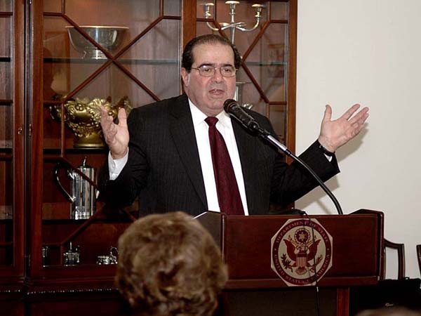 Scalia