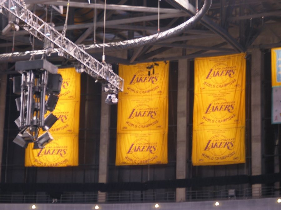 Lakers win NBA Championship to honor Kobe