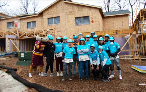 The Gophers Partner with Twin Cities Habitat for Humanity